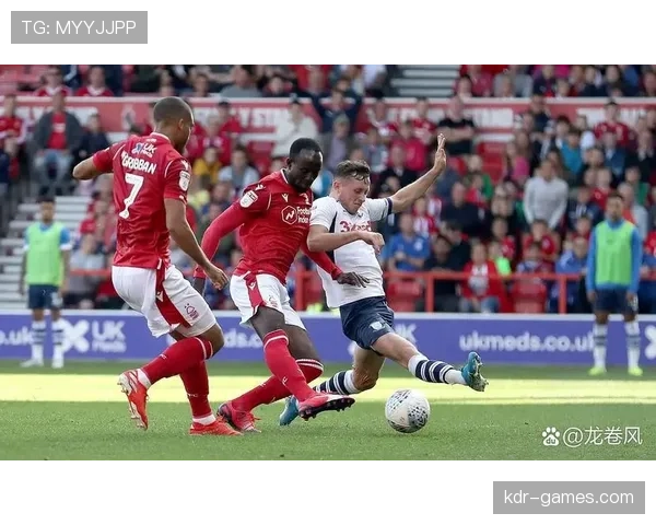 贝蒂斯攻防兼备锁定赛季佳绩，表现亮眼引关注